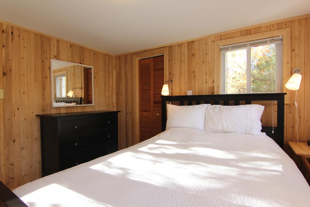 Birch Cliff Lodge On Baptiste Lake Highland Grove 외부 사진