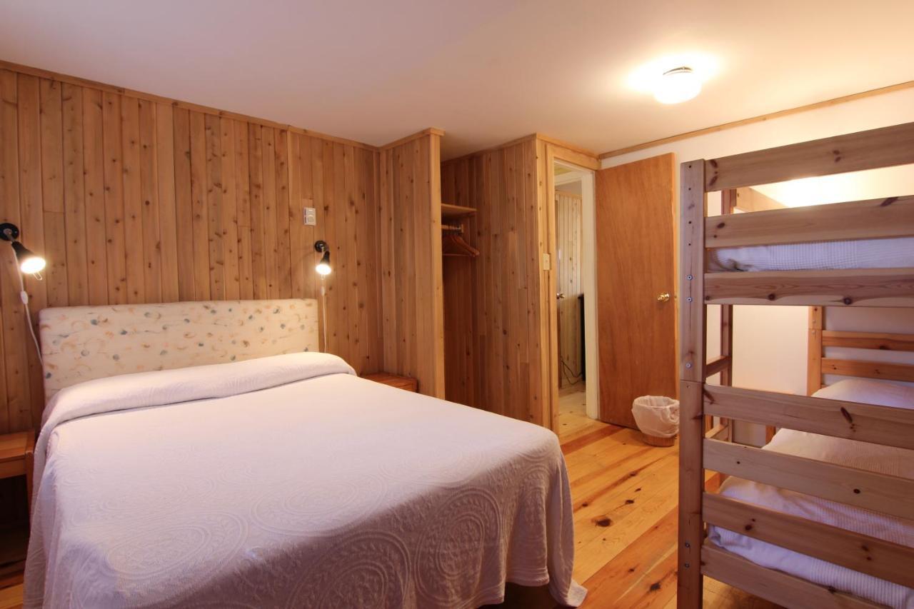Birch Cliff Lodge On Baptiste Lake Highland Grove 외부 사진