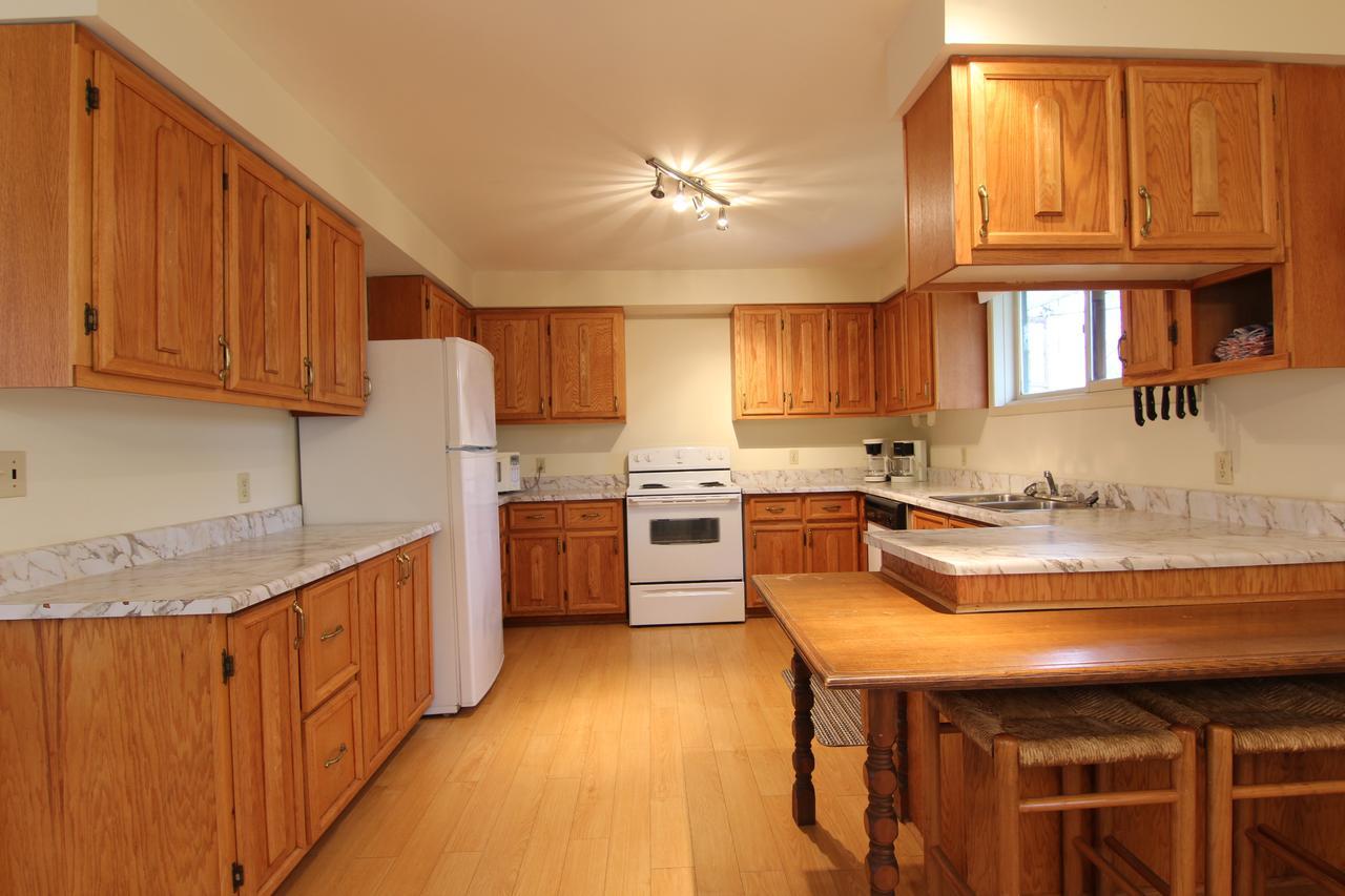 Birch Cliff Lodge On Baptiste Lake Highland Grove 외부 사진